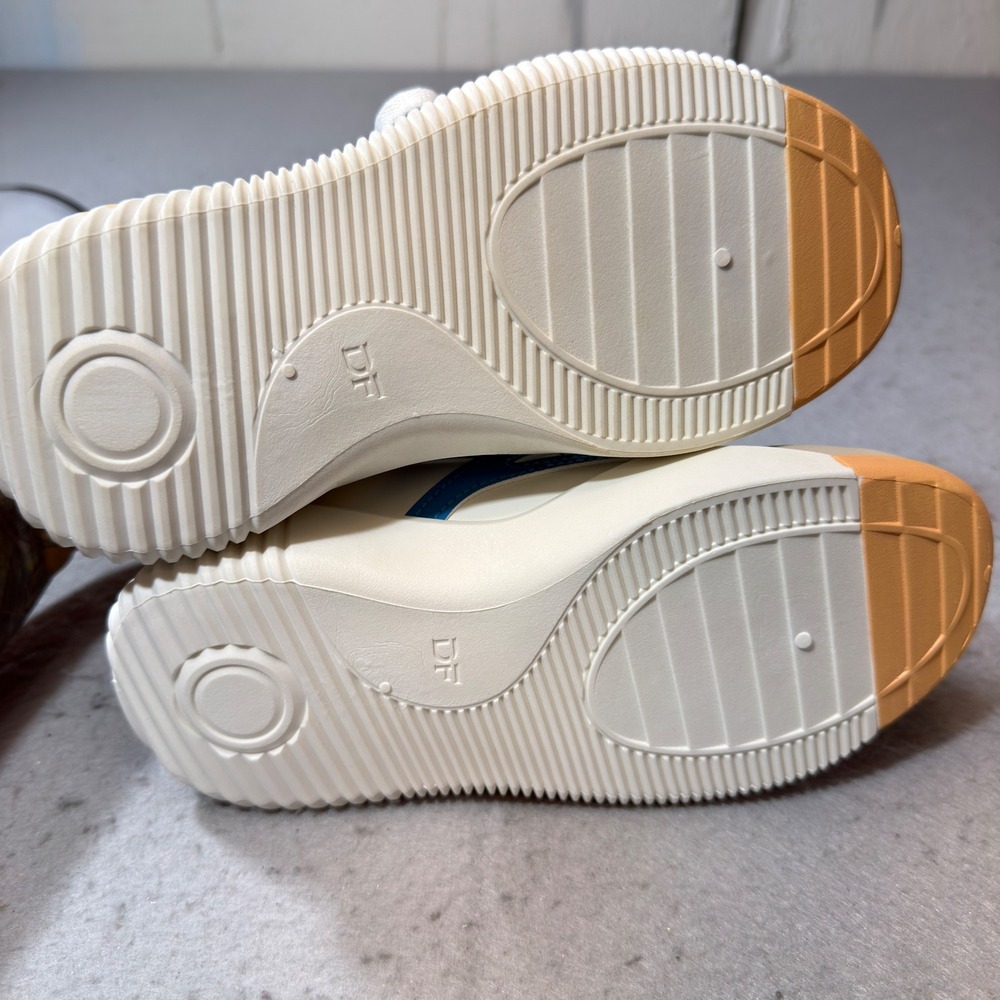 De Florance Sneakers Womens Cream Blue NWT Ribbed Sole Chunky Streetwear SZ 6.5 - Picture 8 of 10